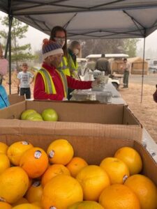 World Central Kitchen offers free meals to evacuees and volunteers